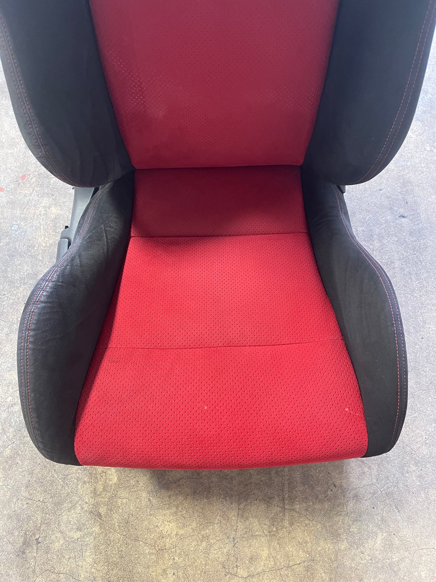 Oem Honda Civic Type R FD2 JDM Driver Seat